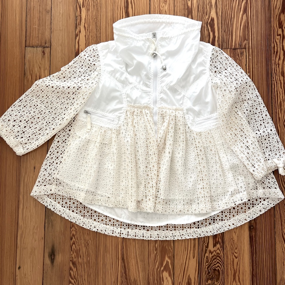 Anthropologie Women’s Fashion Statement  Peplum Jacket White Cream Lace Small